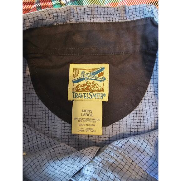 Travelsmith Men's sz L Button up, soft, business casual, blue - Picture 4 of 4